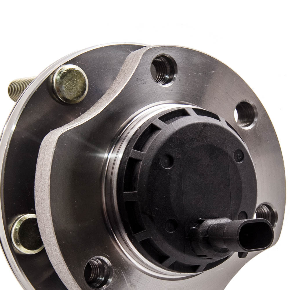 2 Front Wheel Bearing Hubs For Holden Commodore VT 2 VX VU VY VZ V6 V8