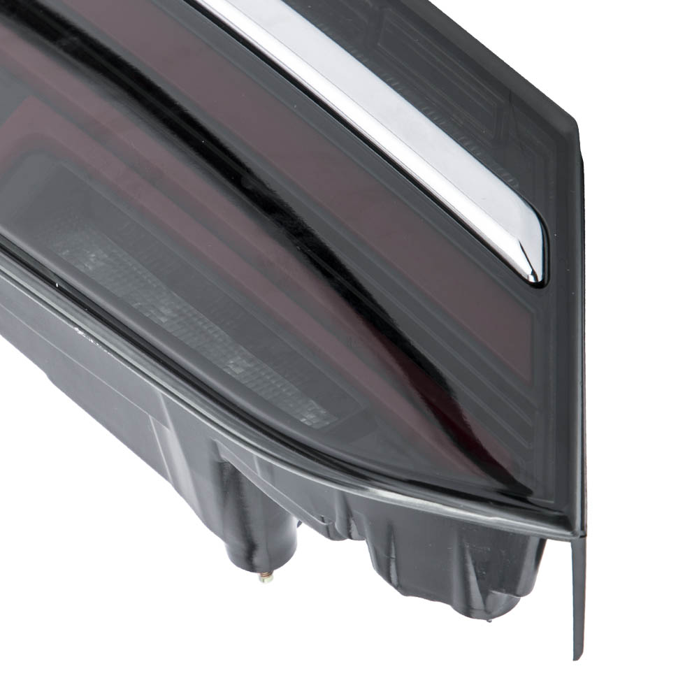 Black Rear Brake Tail Light Fog Lamp for Toyota Camry 4-Door 2.5L 2018-2020