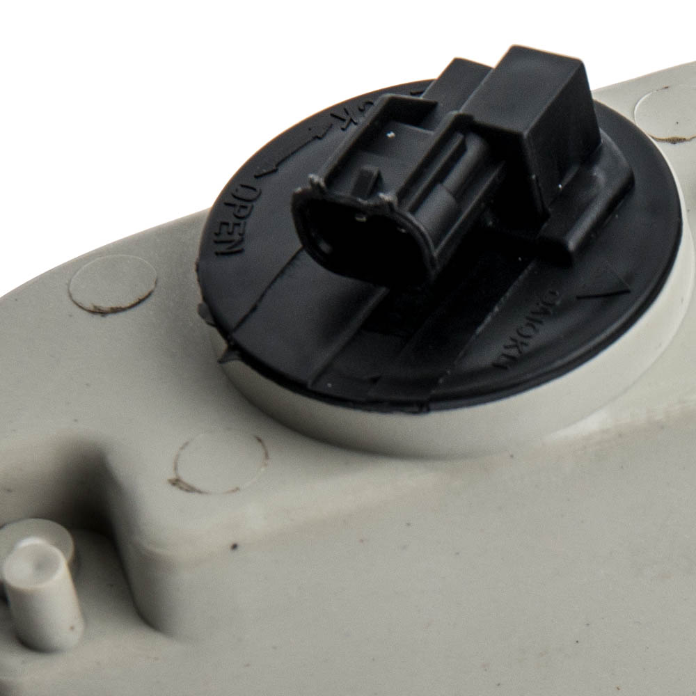 Passenger Side Bumper Fog Lights Assembly For Toyota Corolla 2002 8121002040 x1