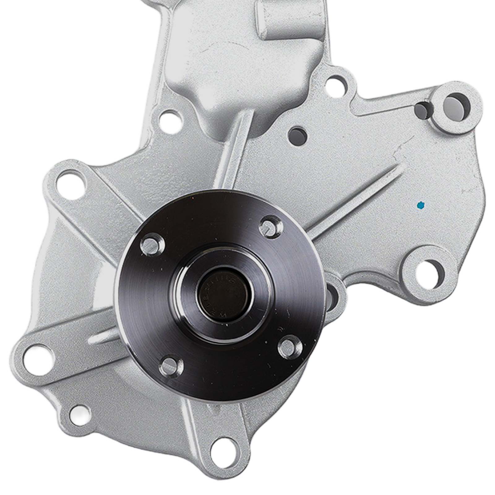 Wasserpumpe for Ford L454 L455 L553 L555 Kubota Motor D1402B V1902B 15521-73039