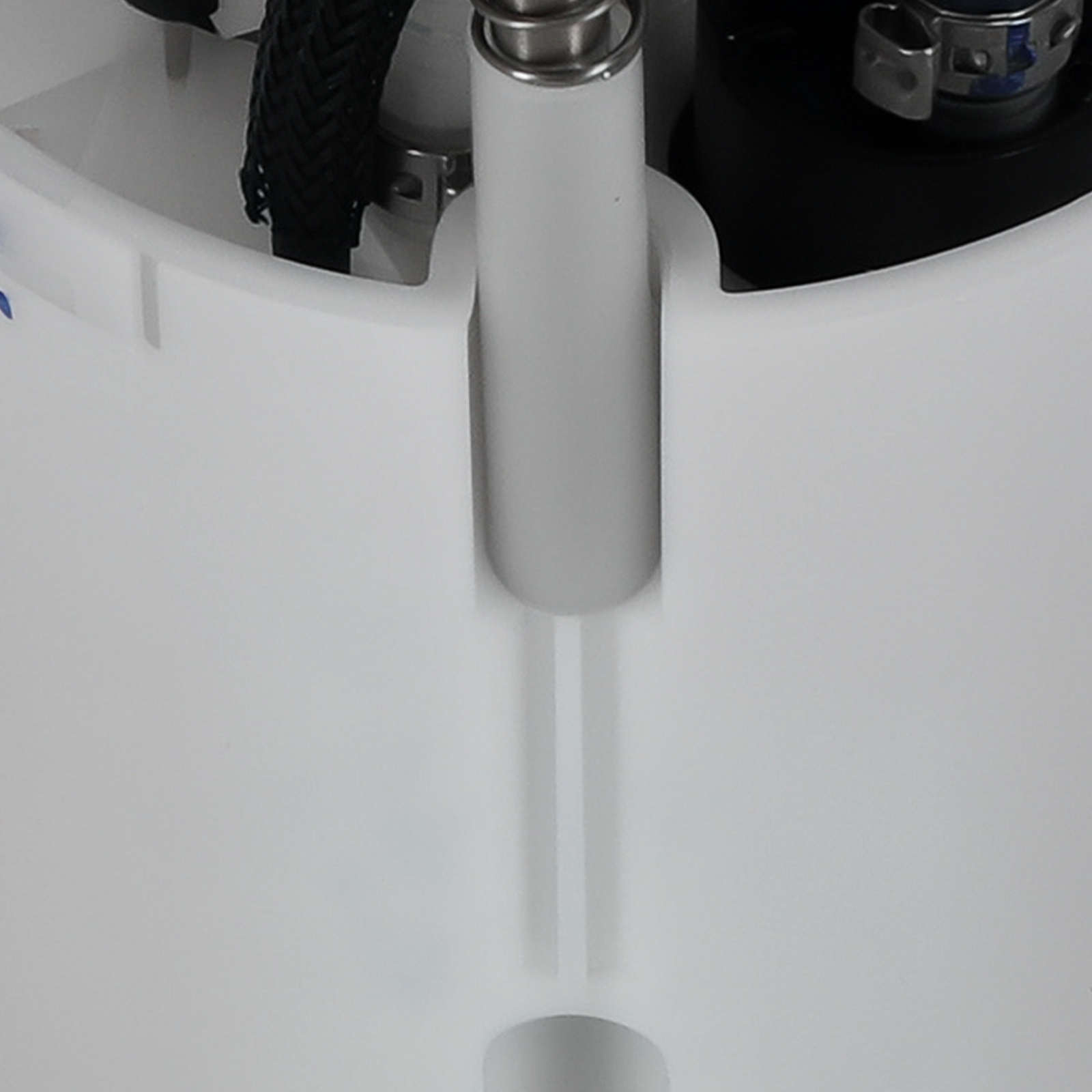 Electric Fuel Pump Assembly for Chrysler 200 3.6L V6 2015 68187986AB FG1860