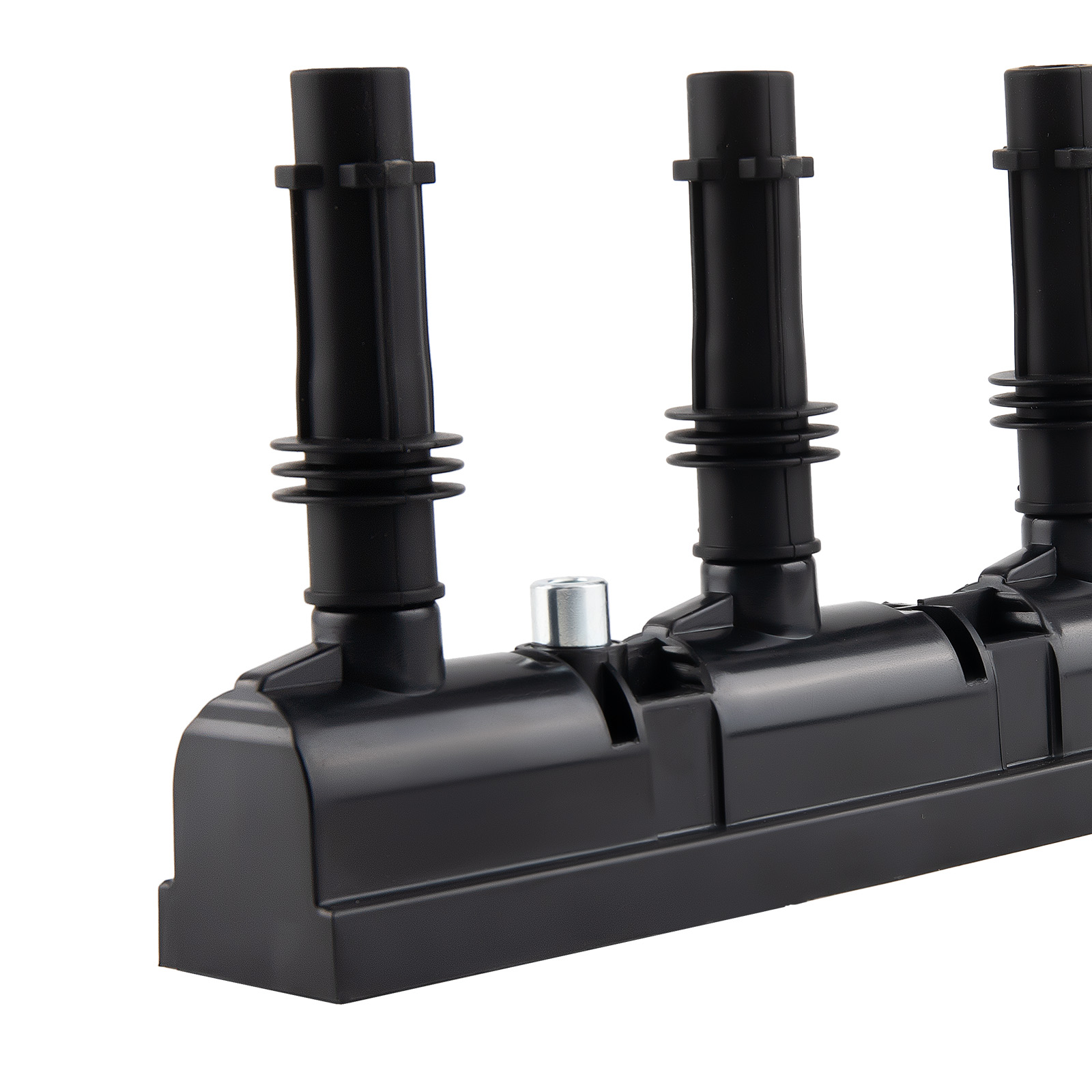 1X Ignition Coil & 4X Spark Plug For Buick Chevrolet Encore Encore UF669 XP3922