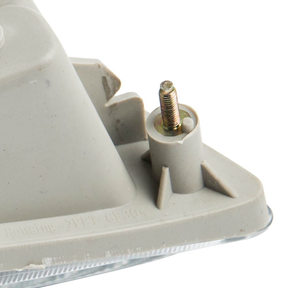 Passenger Side Bumper Fog Lights Assembly For Toyota Corolla 2002 8121002040 x1