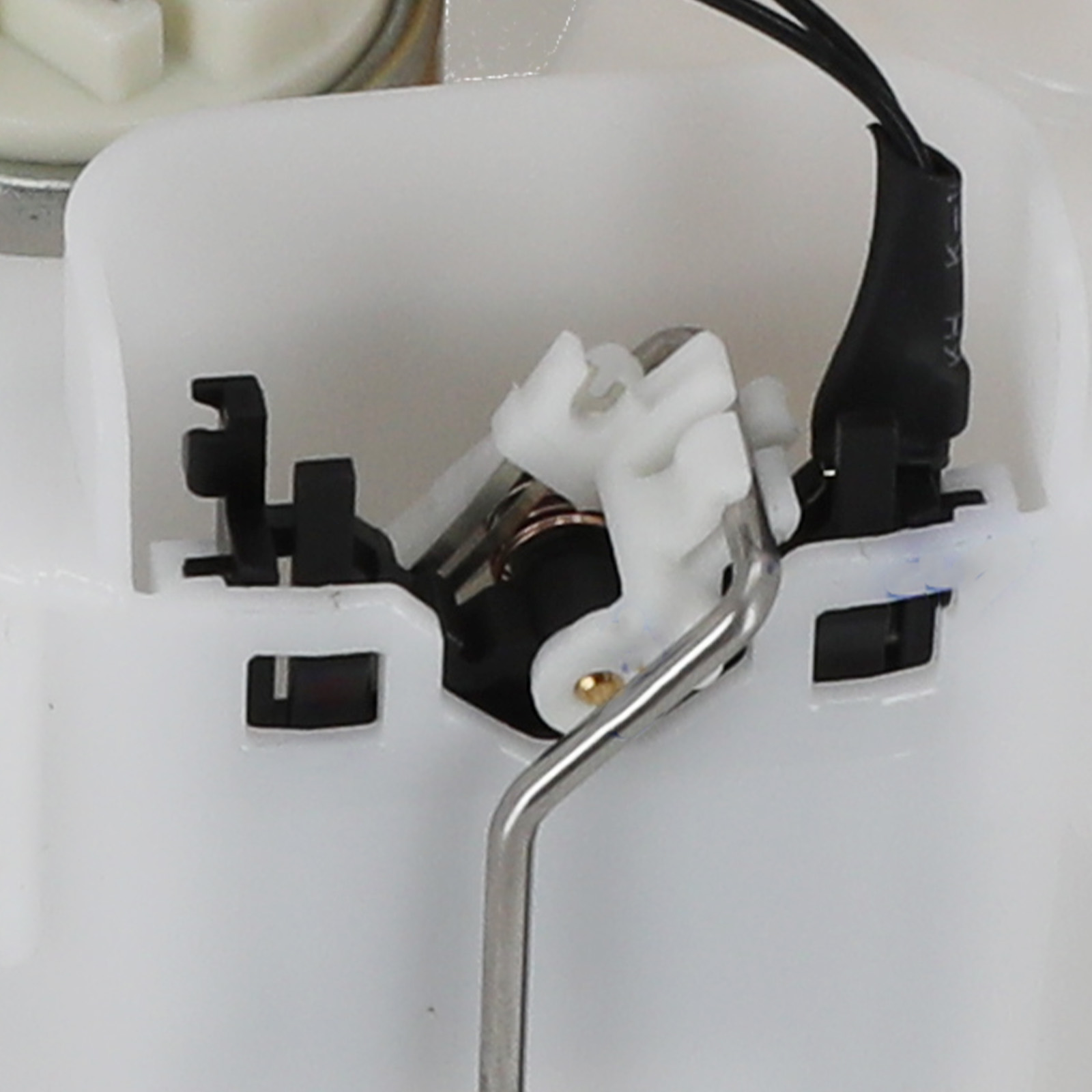 Fuel Pump Module Assembly For BMW 228i 320i 328i 335i 428i 435i M2 12-18 FP5149M