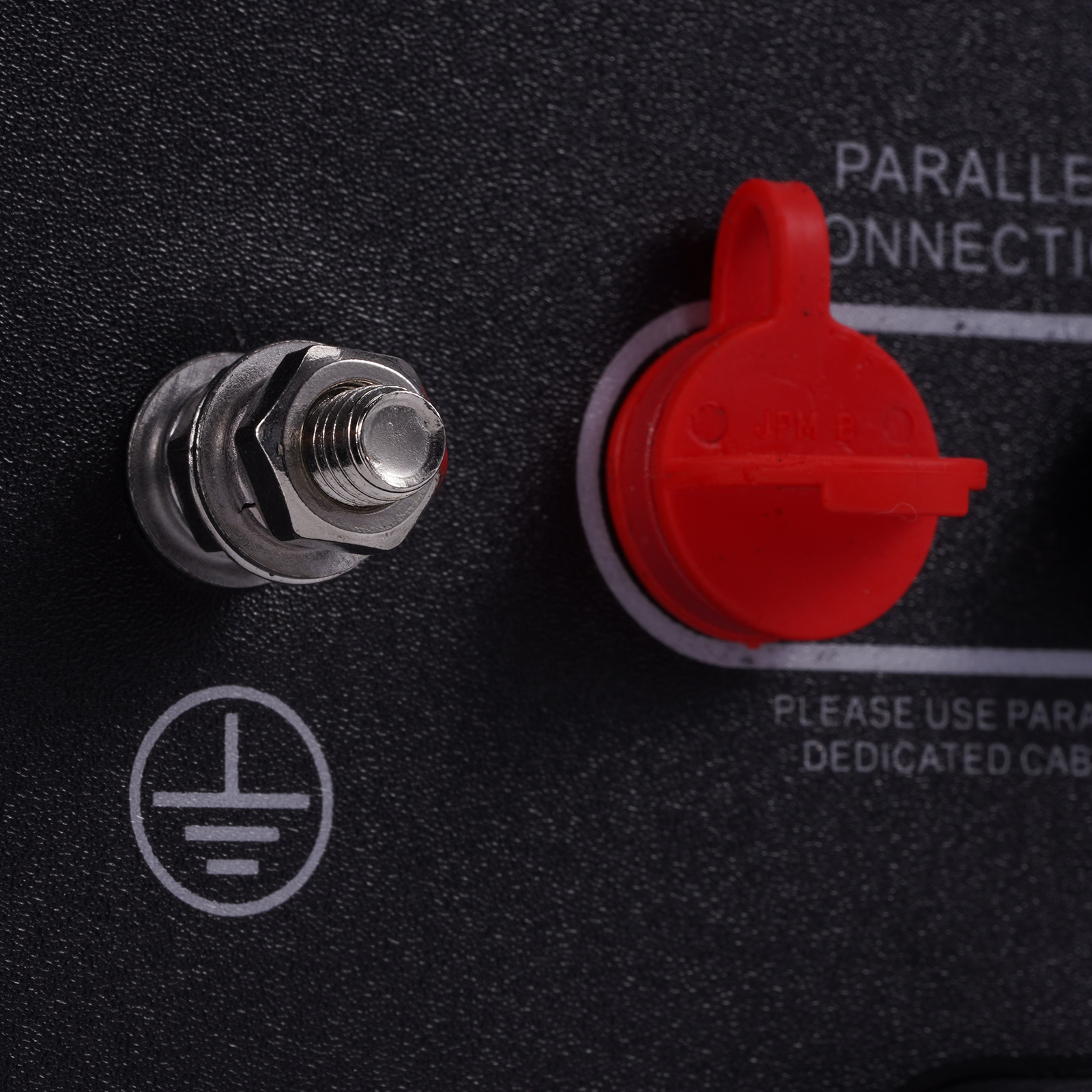 Parallele Boxen ermöglicht eine höhere Gesamtleistung von zu 7360 Watt 230V