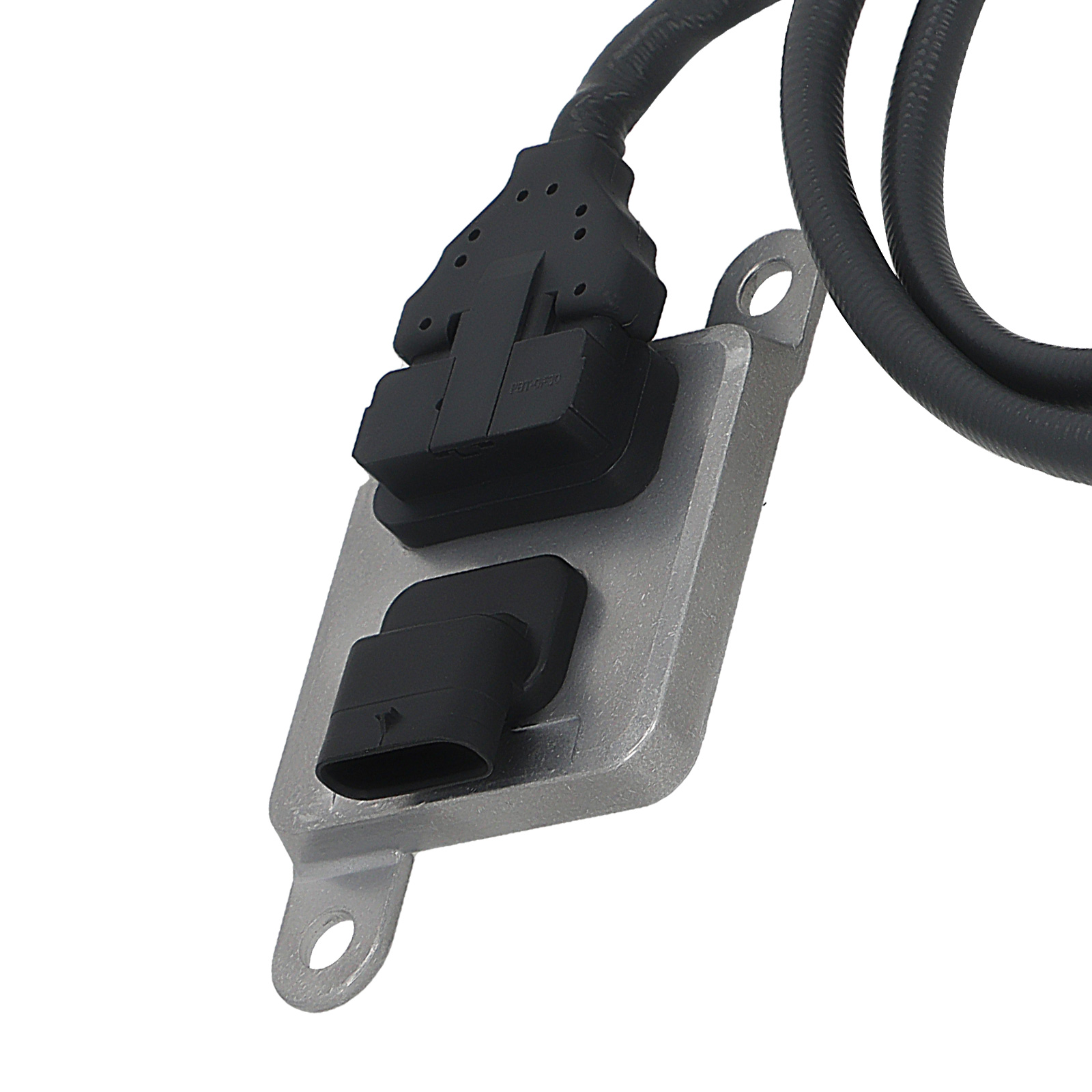 NOX Sensor Outlet For Isuzu NPR NPR-HD NQR NRR 2010-13 5WK96731A 8982313911